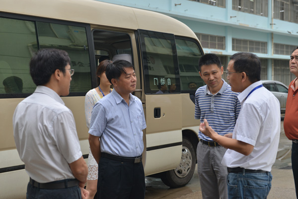 區(qū)委書記曹裕江 區(qū)委書記曹裕江