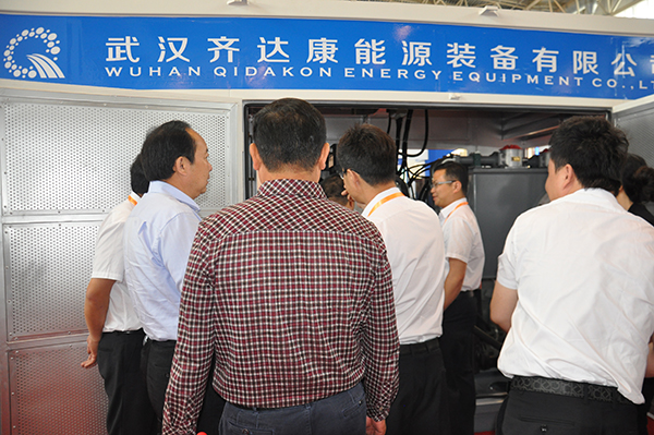 北京展會(huì)現(xiàn)場(chǎng)交流