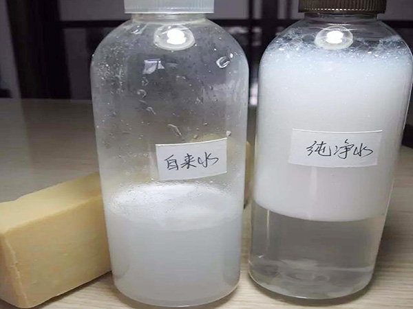 自來水，純凈水有區(qū)別？同樣是水，將洗衣粉放入其中差別如此之大？